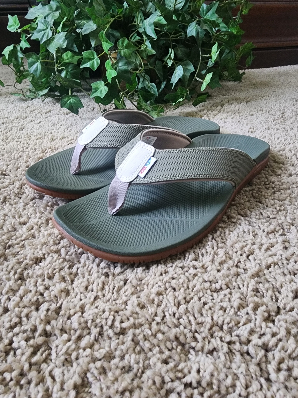 Olive Green Women's Sandal Flip-Flops with Cushioned Footbed
